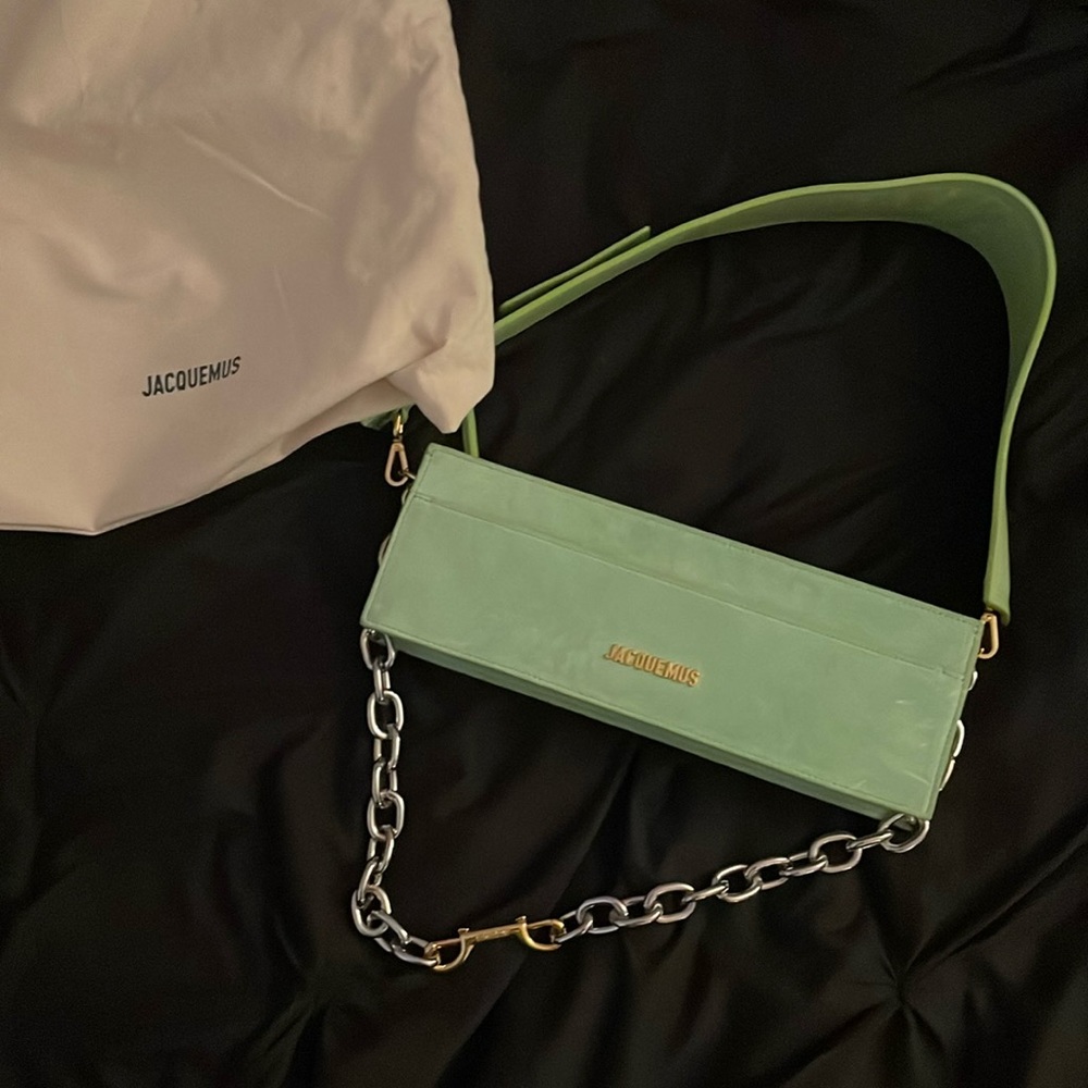 AUTHENTIC Green Suede Jacquemus Le CiuCiu Bag, barely used with dust bag